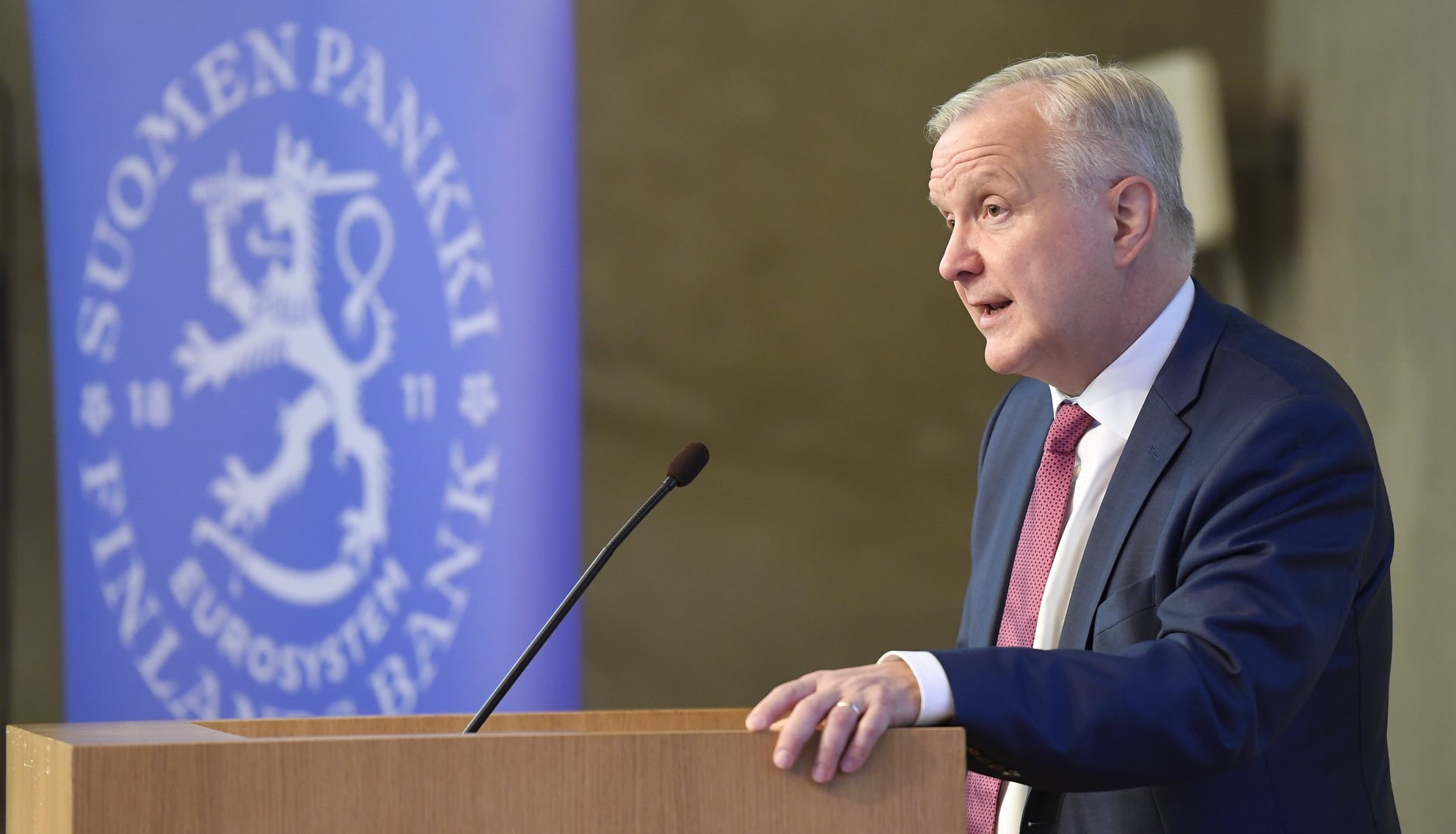 Olli Rehn peräänkuuluttaa toimia taloustaitostrategian laadintaan. Kuva: Heikki Saukkomaa, STT-Lehtikuva