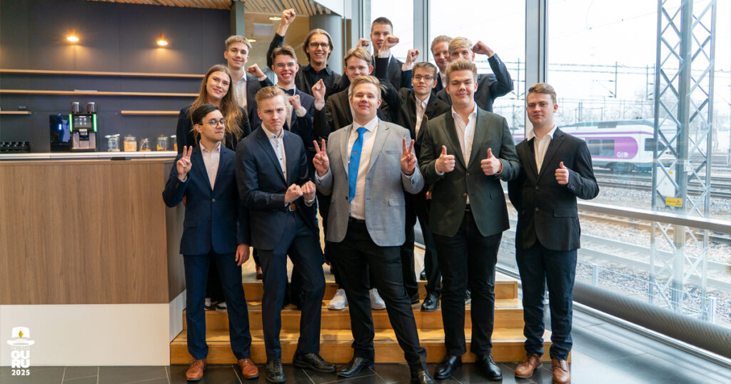 Vuoden 2025 Talousguru-finalistit ryhmäkuvassa