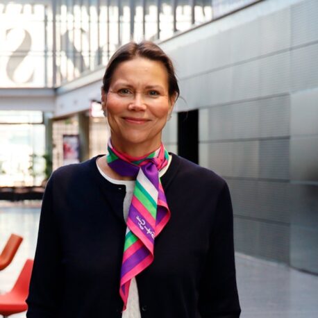 Professori Anu Siren