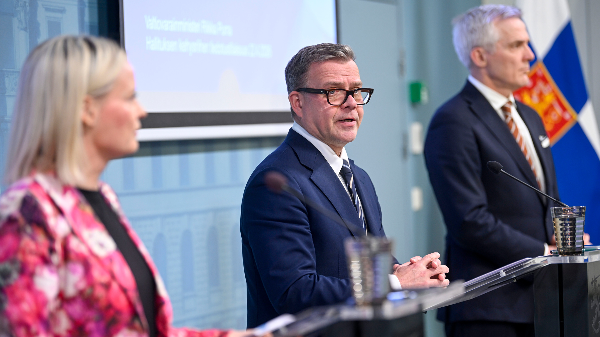 Ministerit Purra, Orpo ja Adlercreutz